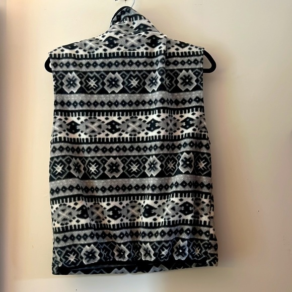 LL Bean Polartec Windblock Series Vest - Picture 3 of 3